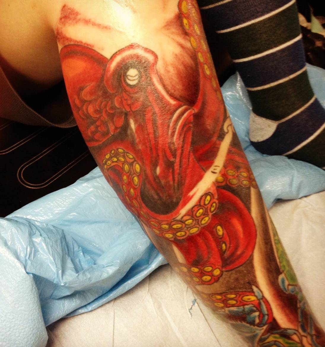 leg tattoo octopus
