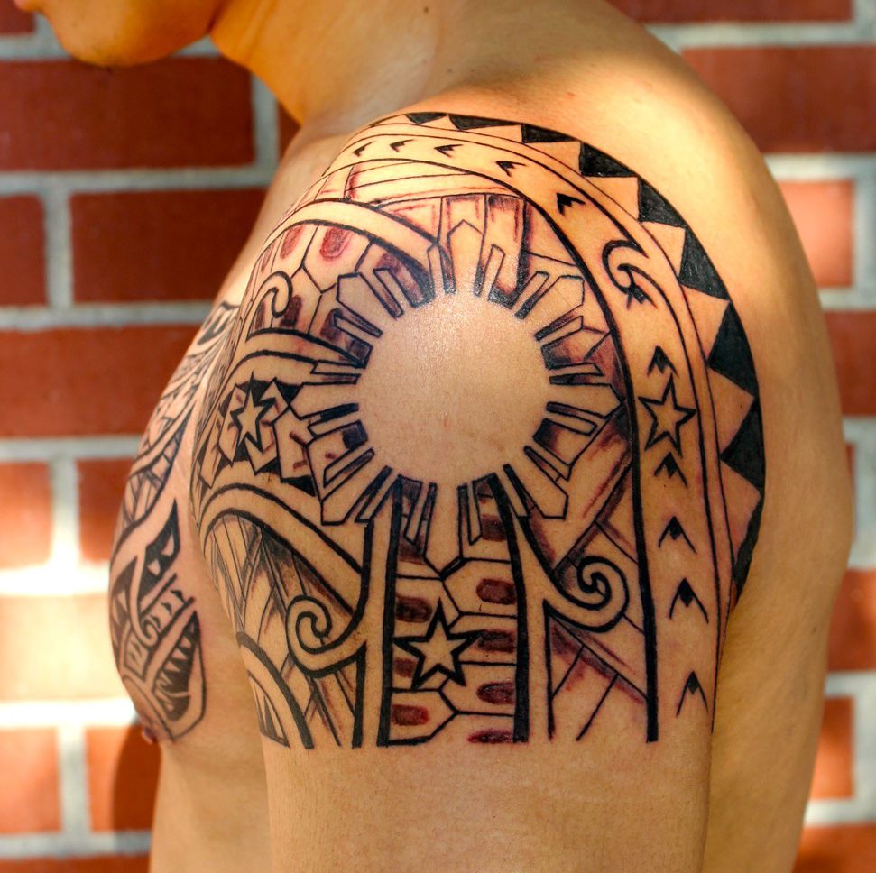 plemienne wzory tatuaży