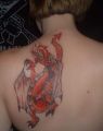 tatuaż czerwony smok