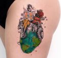 Travel piece with a girl tattoo